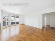 Appartement à LONGJUMEAU