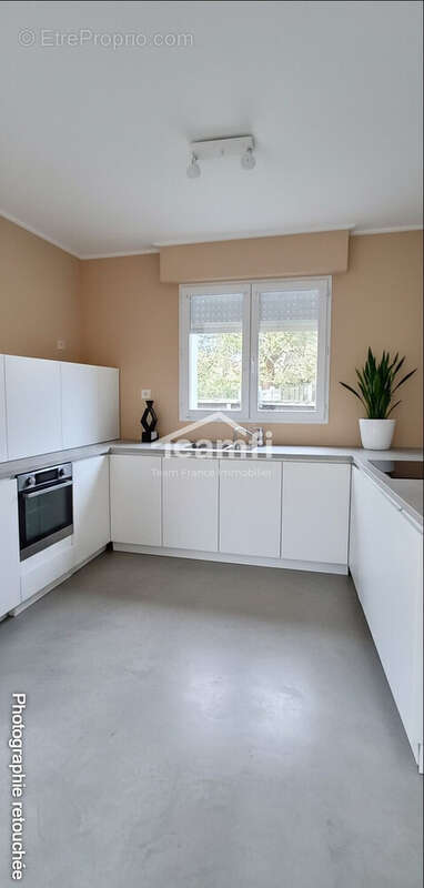 Maison à SAINT-VOUGAY