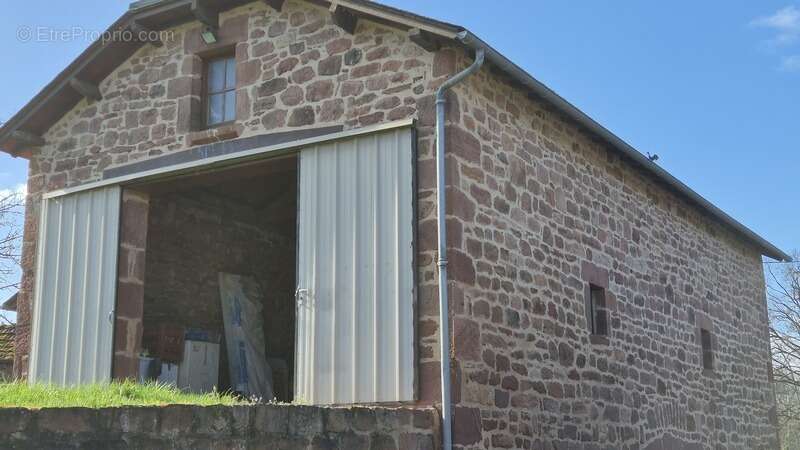 Maison à SAINT-CHRISTOPHE-VALLON