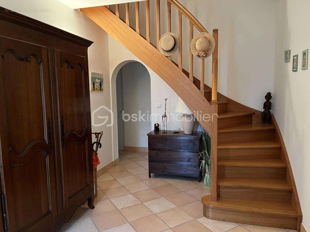 Maison familiale T7 proche plage - photo 5