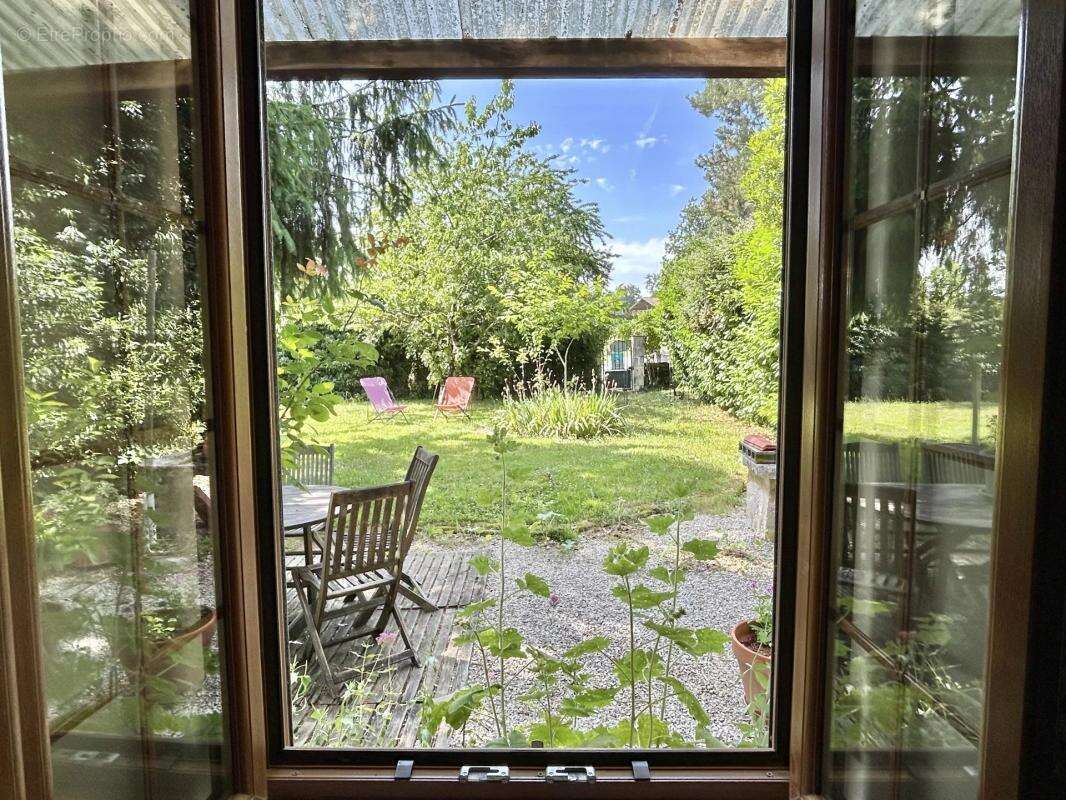 maison type longère en 2 parties avec gite ou autre activité - photo 8