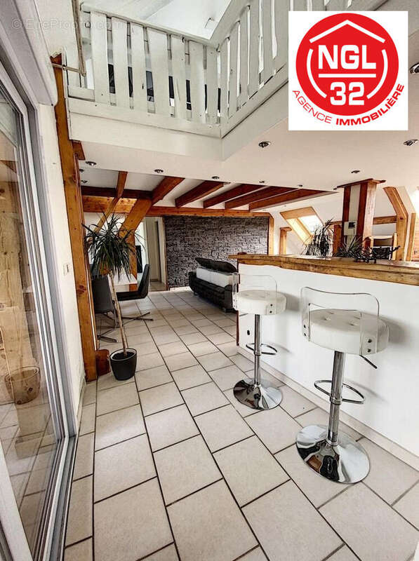 Appartement 98 m² à Mesigny  - photo 5