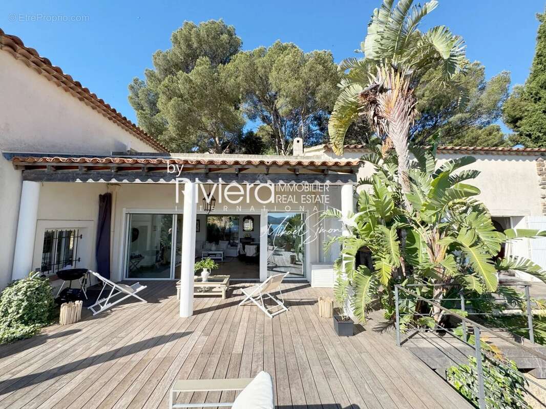 Maison à CAVALAIRE-SUR-MER