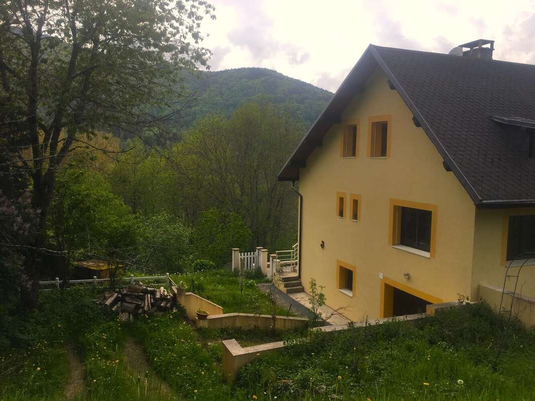 Maison à QUERIGUT