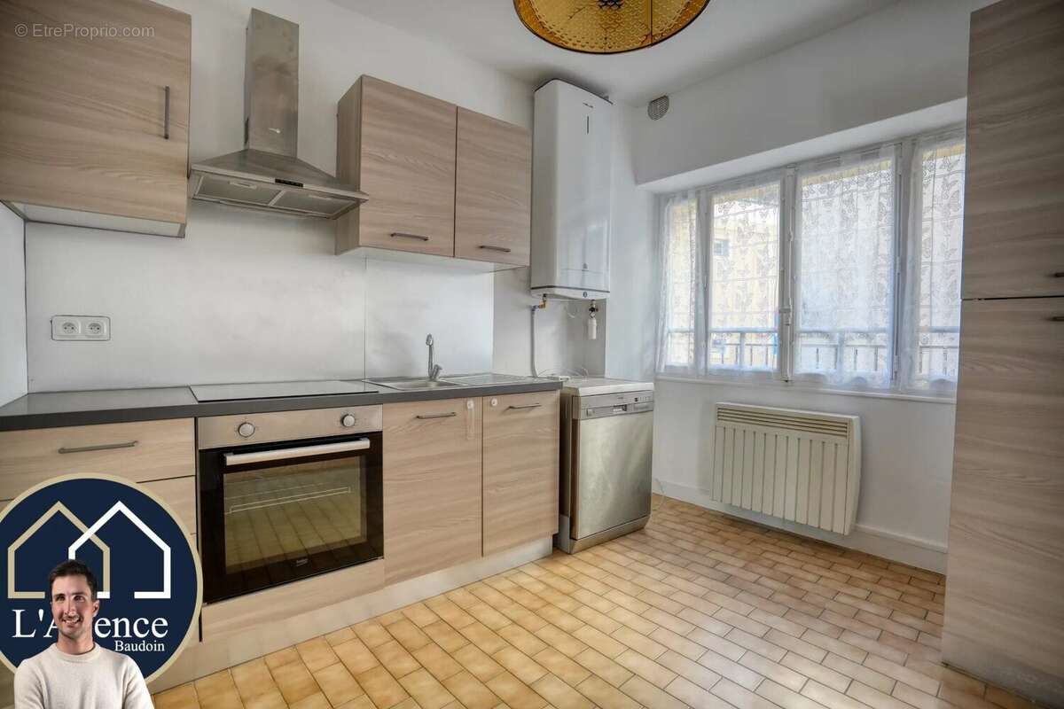 Appartement à EPERNON