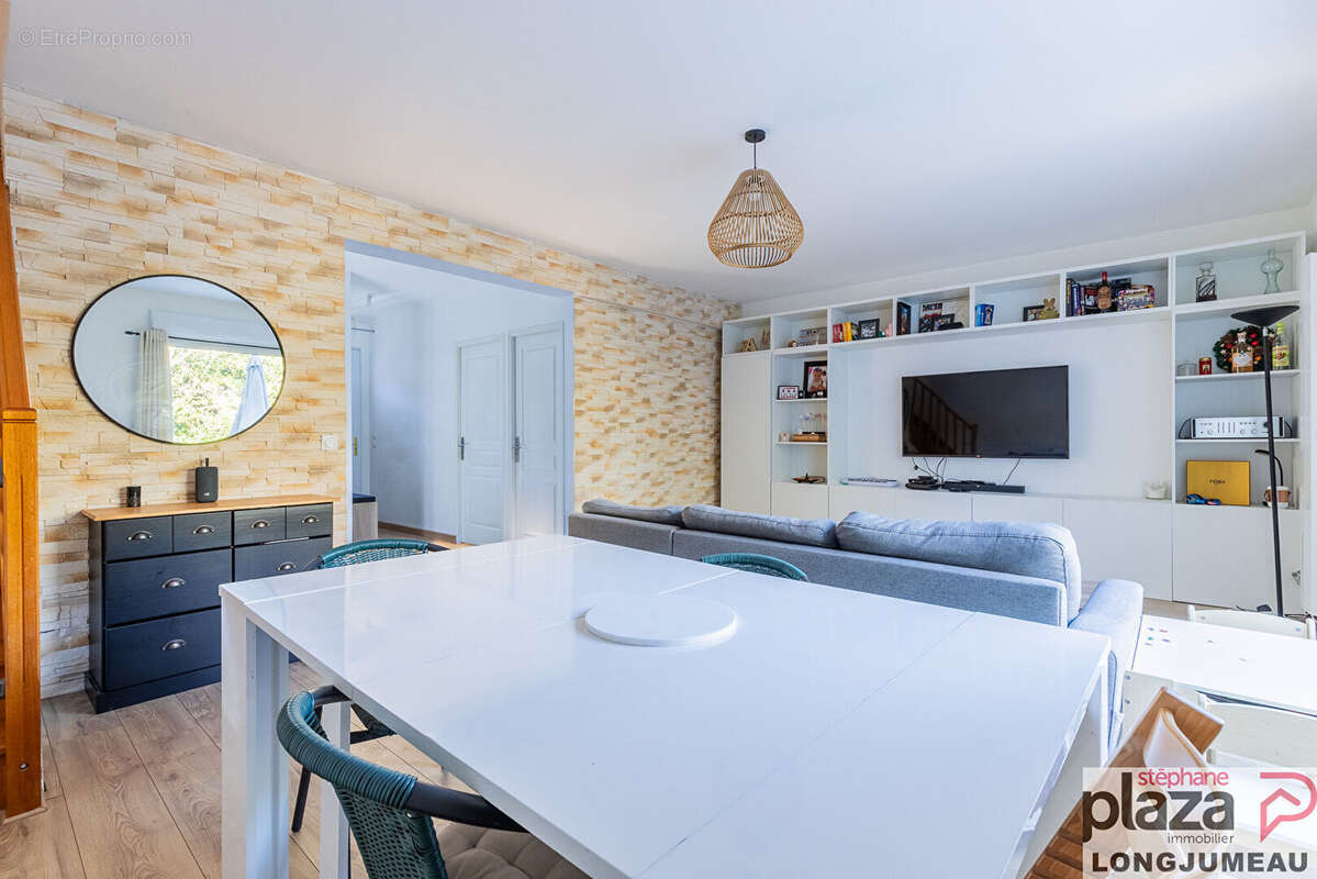 Maison à LONGJUMEAU