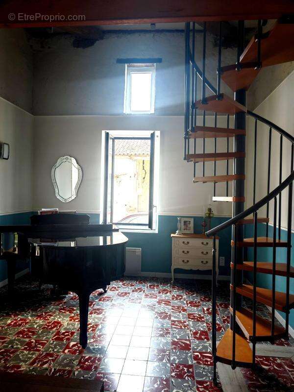 Auvillar, charmante propriété de 17 hectares avec sa maison de maître. Coup de coeur assuré ! - photo 8