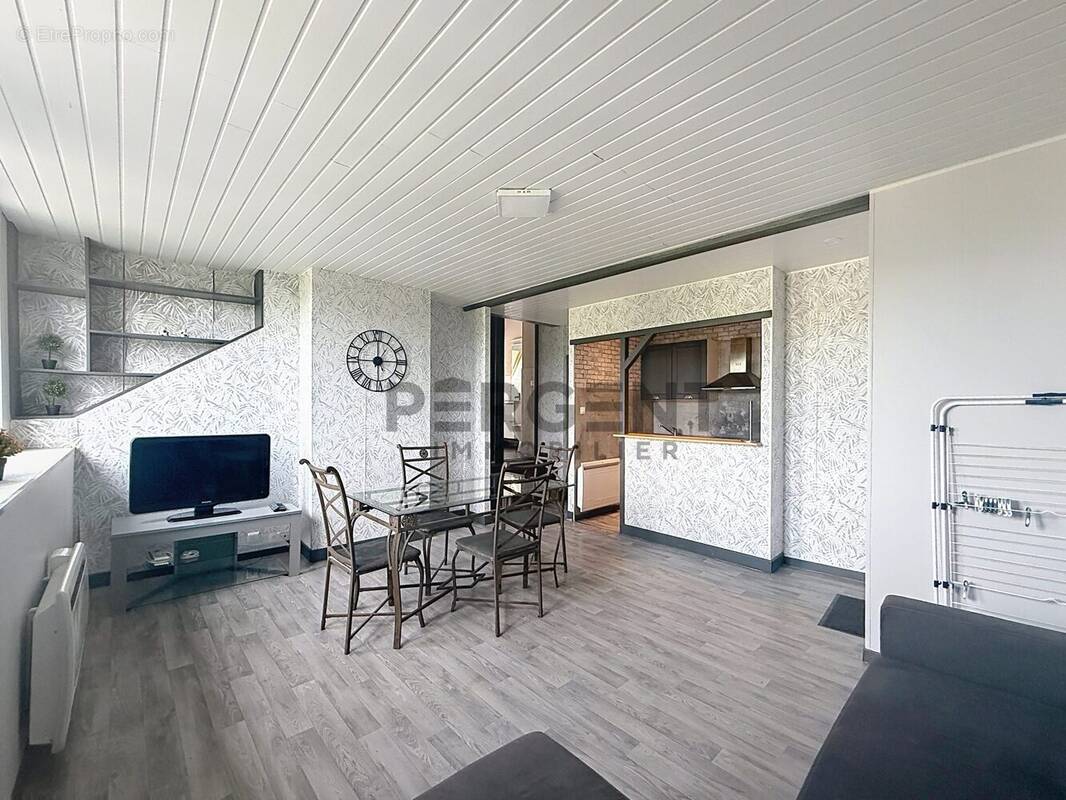 Appartement à CHARLEVILLE-MEZIERES