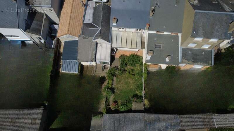 Maison entièrement rénovée - 3 chambres - Jardin plein sud - Saint-Pavin - photo 22