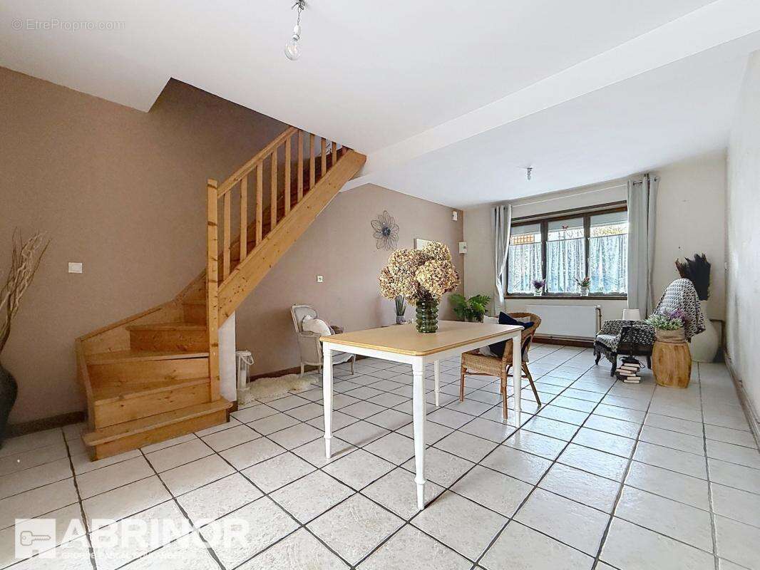 Maison à MARCQ-EN-BAROEUL