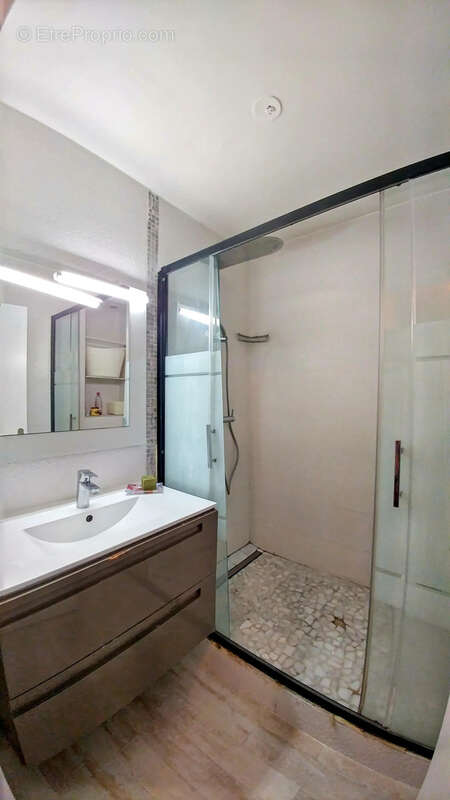 Très bel appartement avec loggia   Epinay-sur-Seine, cœur de ville - photo 9