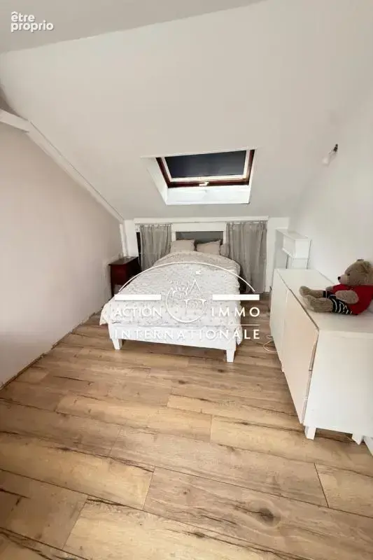 vente appartement 4 Pièce(s) - photo 5