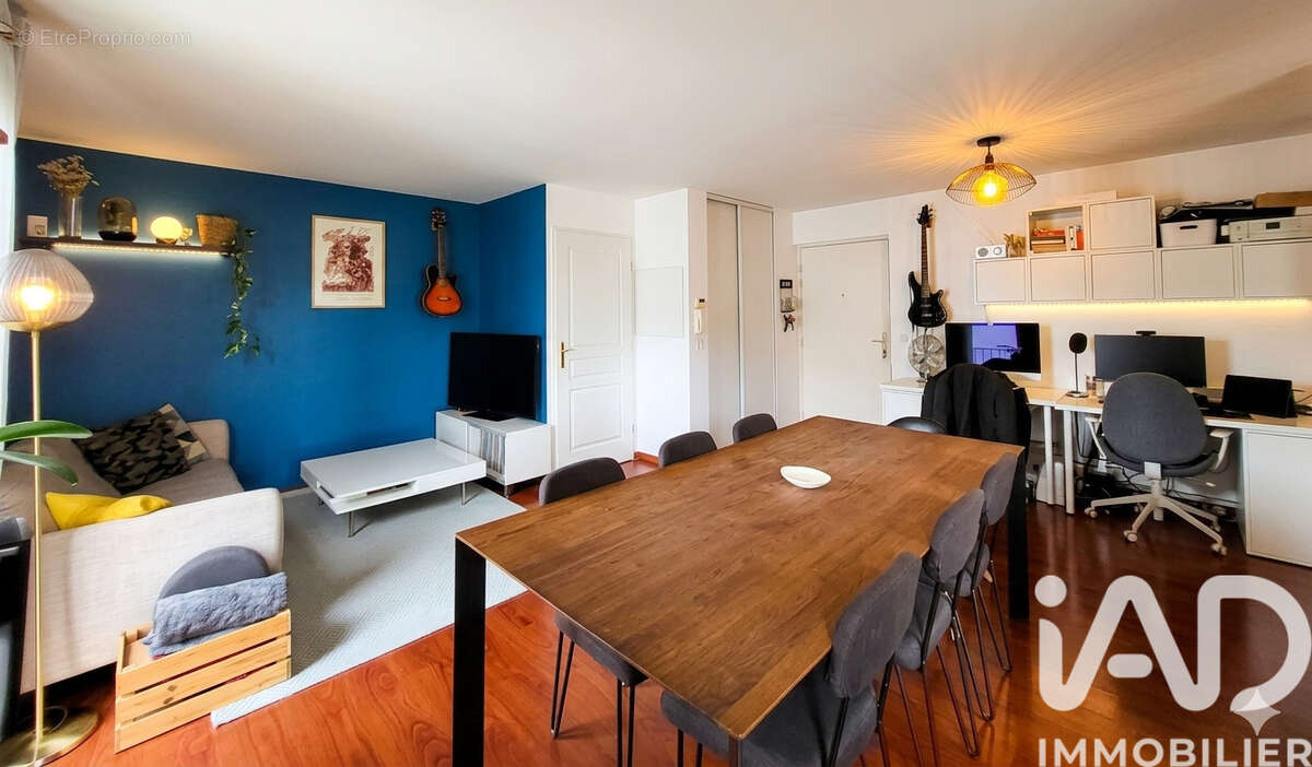 Photo 4 - Appartement à GENNEVILLIERS