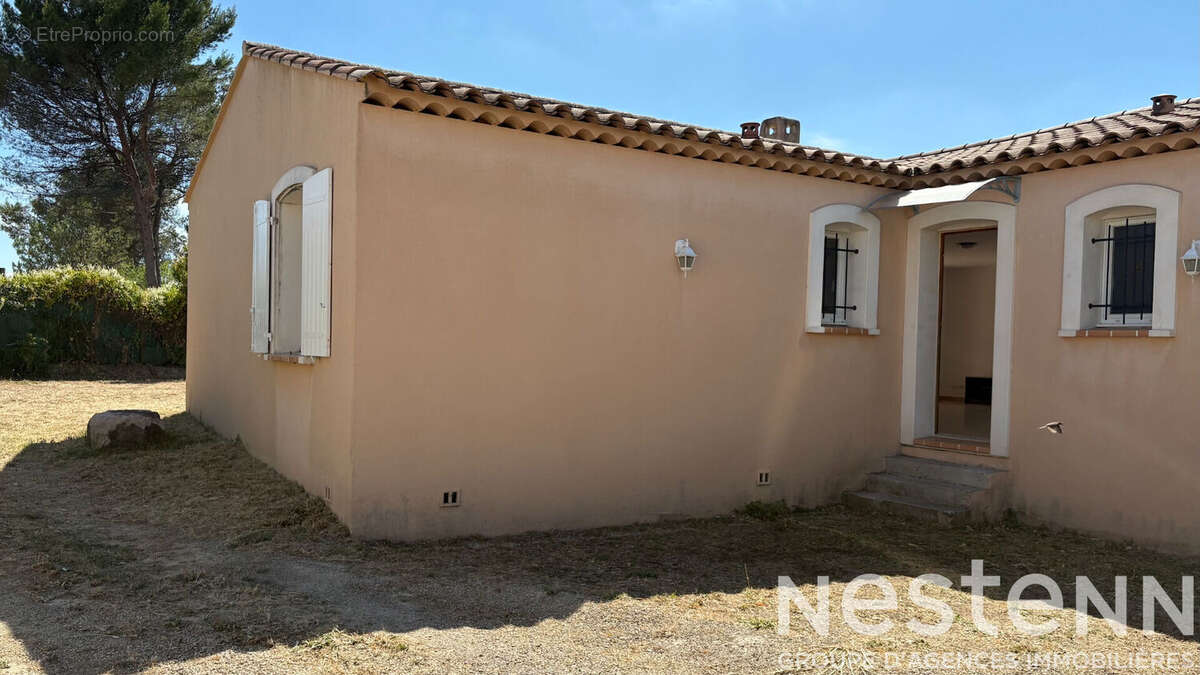 Maison à LORGUES