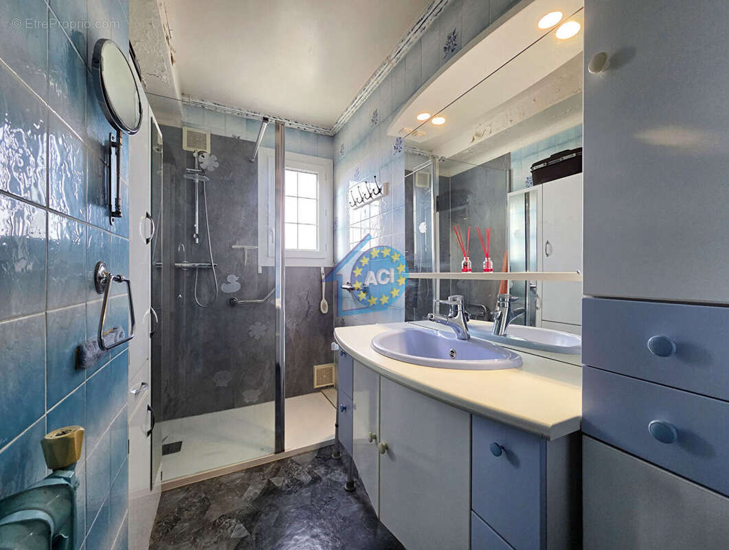 Maison à BREUIL-BOIS-ROBERT