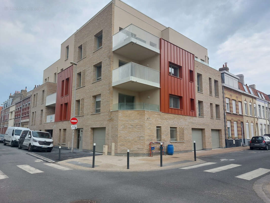 Appartement type 3 de standing avec ascenseur / Au coeur de Malo - photo 8