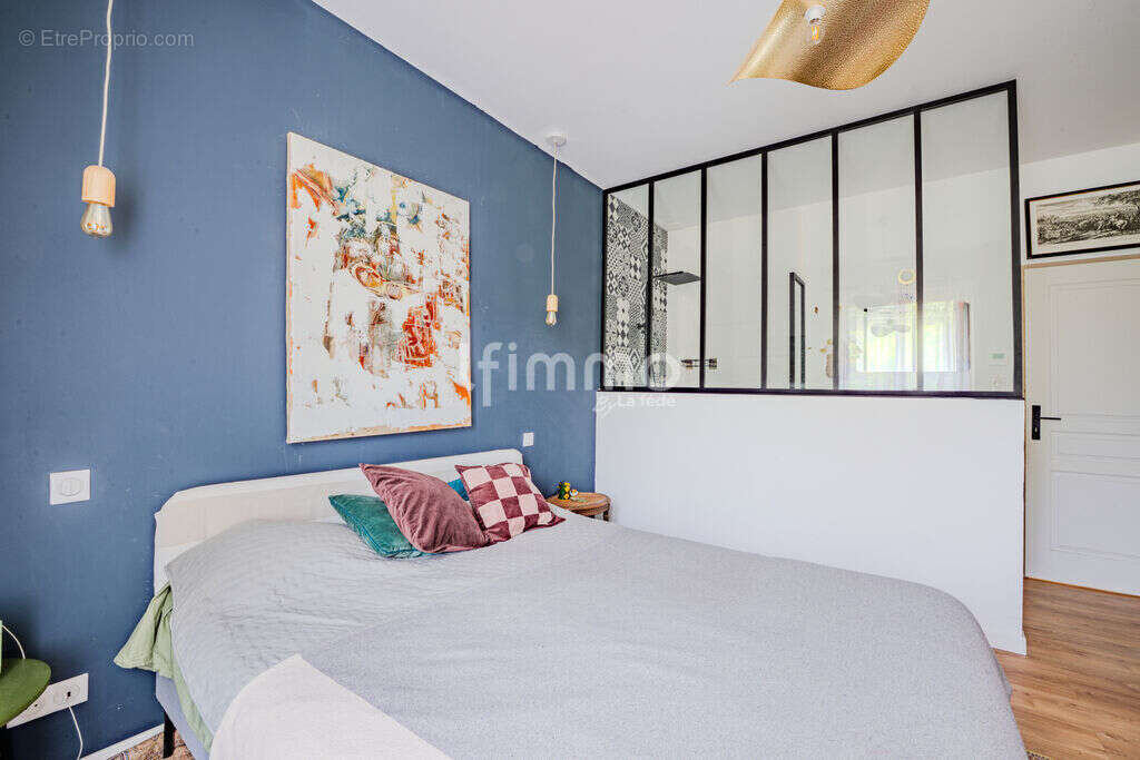 Maison en pierre de plain-pied entièrement rénovée - photo 8