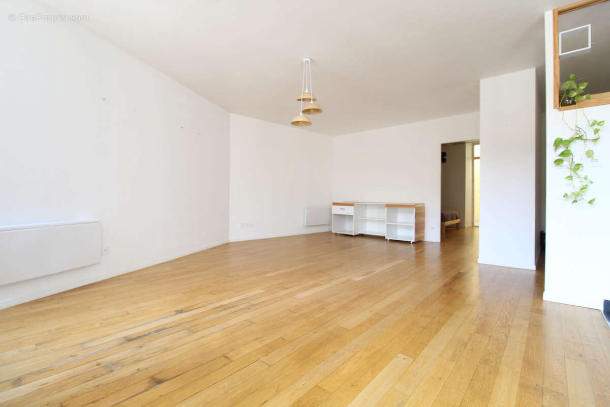 Appartement à SAINT-AFFRIQUE