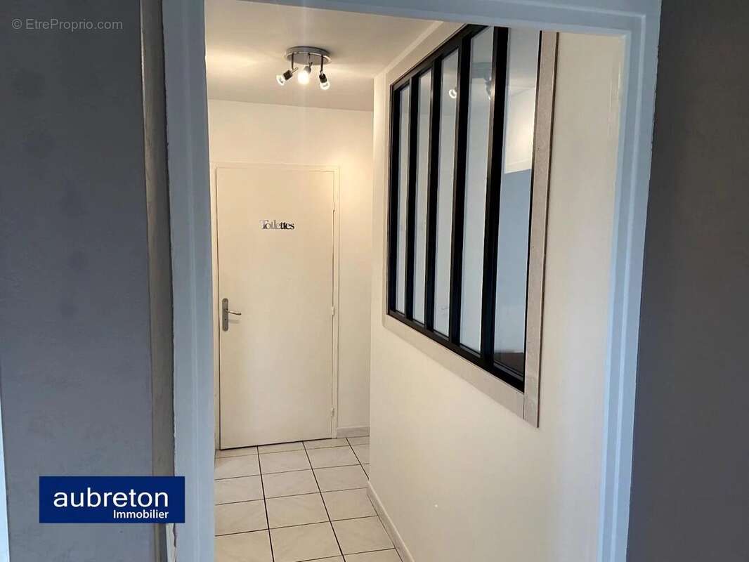 Appartement à LE PONT-DE-CLAIX