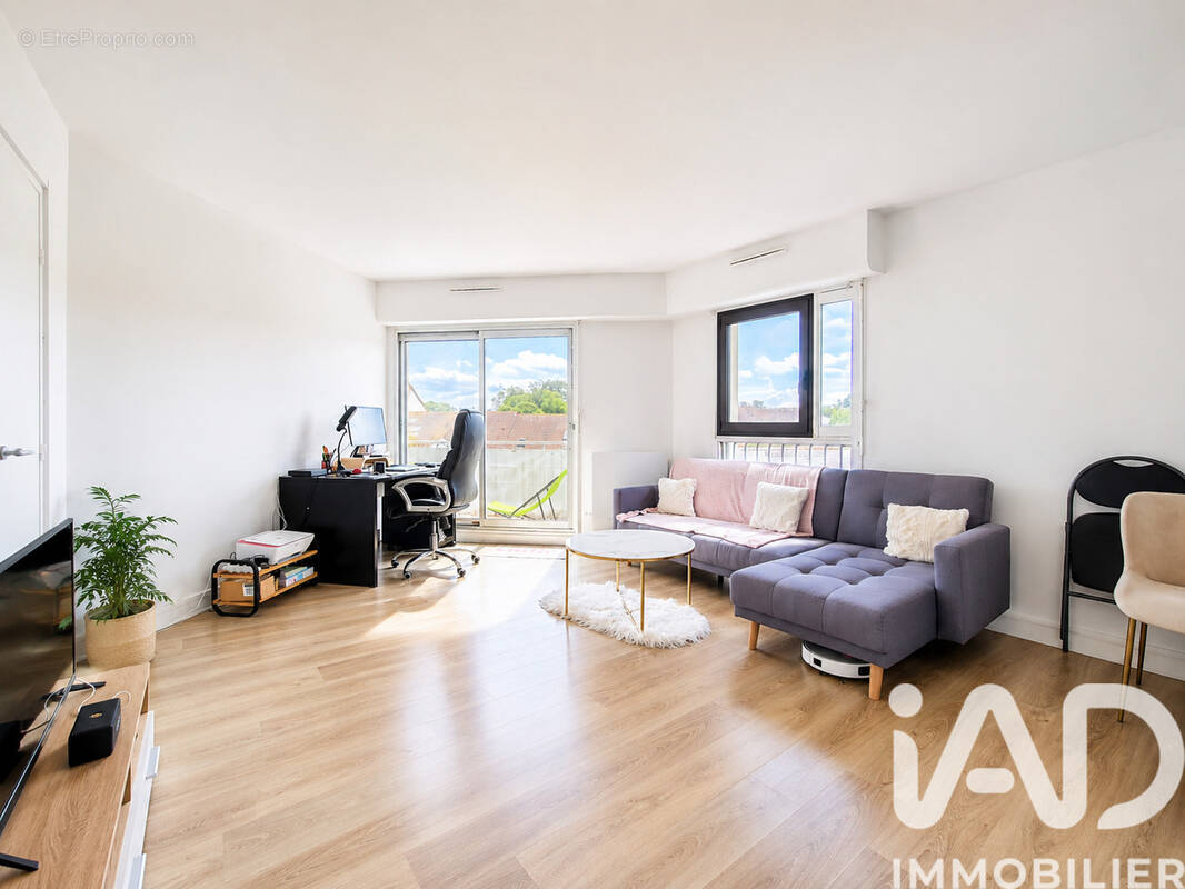 Photo 1 - Appartement à VERNEUIL-SUR-SEINE