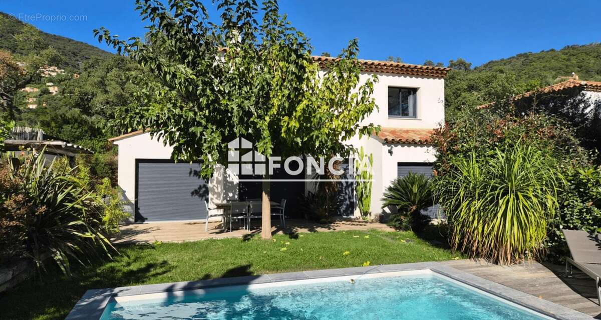 Maison à CAVALAIRE-SUR-MER