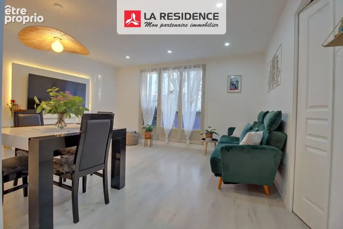 Appartement 4 pièces 74 m² à vendre à Sartrouville (78500) - photo 2