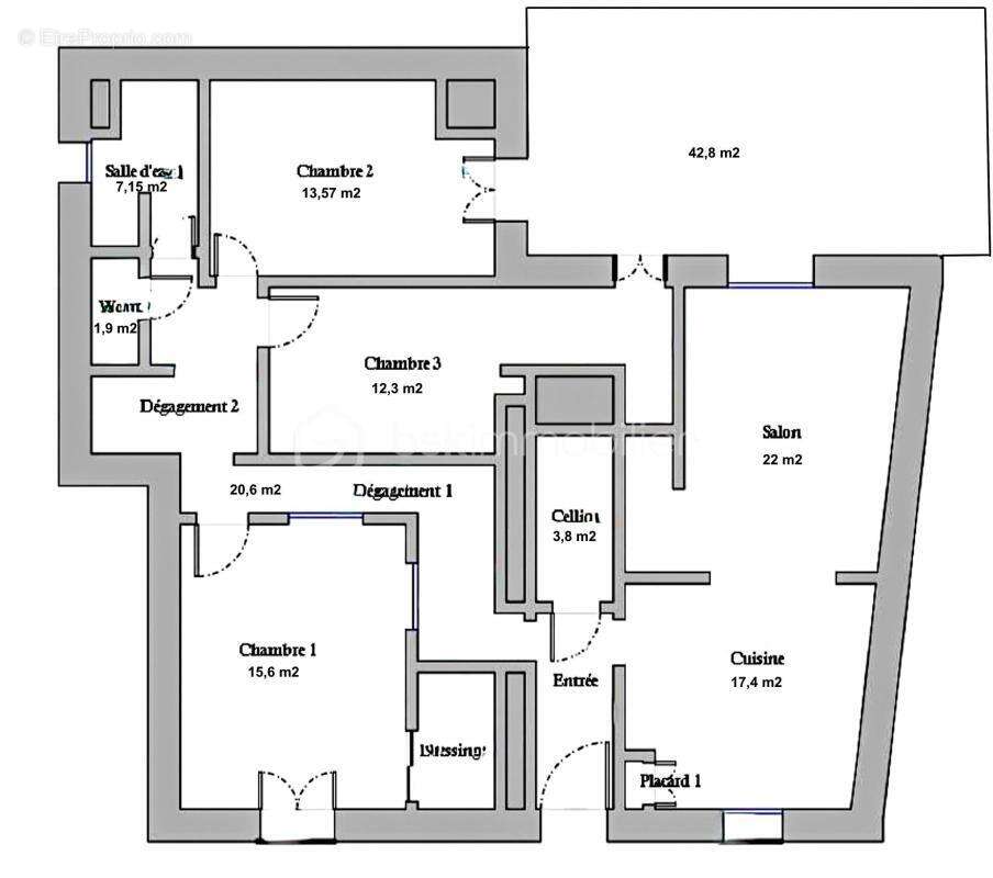 Appartement à COURNONTERRAL