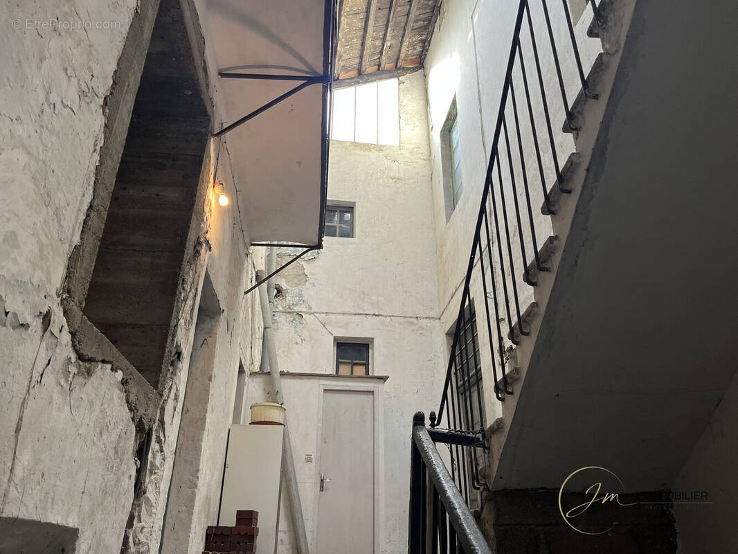 Appartement à GANGES