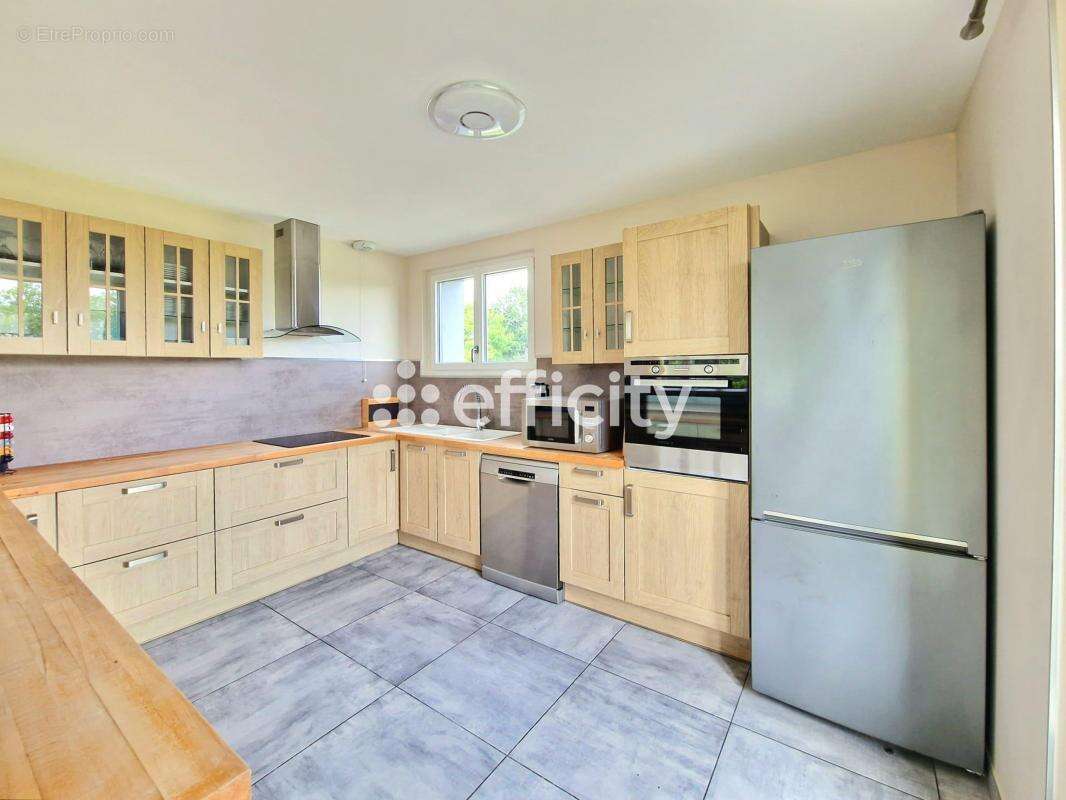 Maison à LA HAYE-DU-PUITS