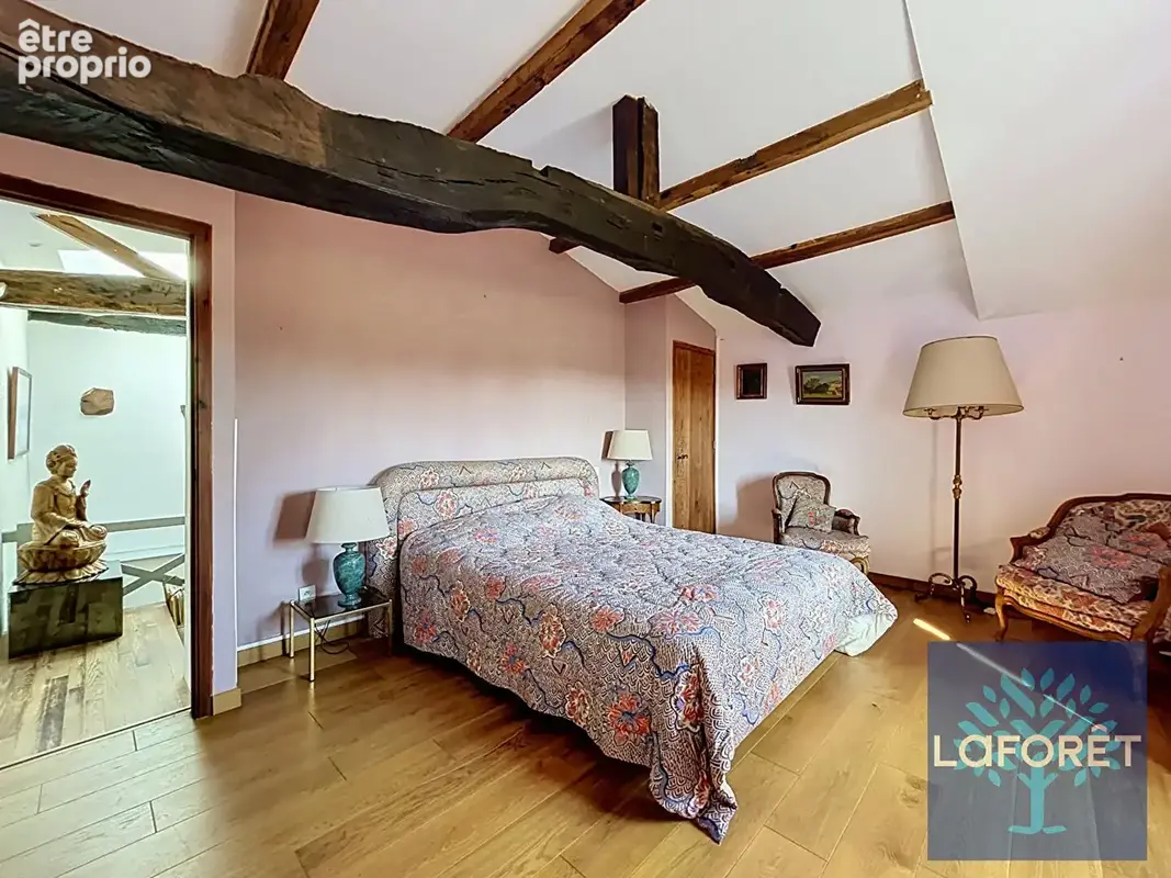 Propriété d'exception - 5,7 ha - Etang et Forêt - 483 m² - 10 chambres  - Piscine - photo 10