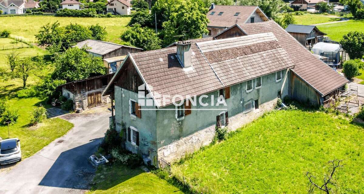 Maison à CORNIER