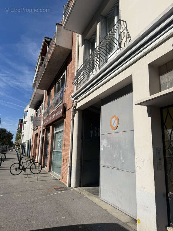 Commerce à TOULOUSE