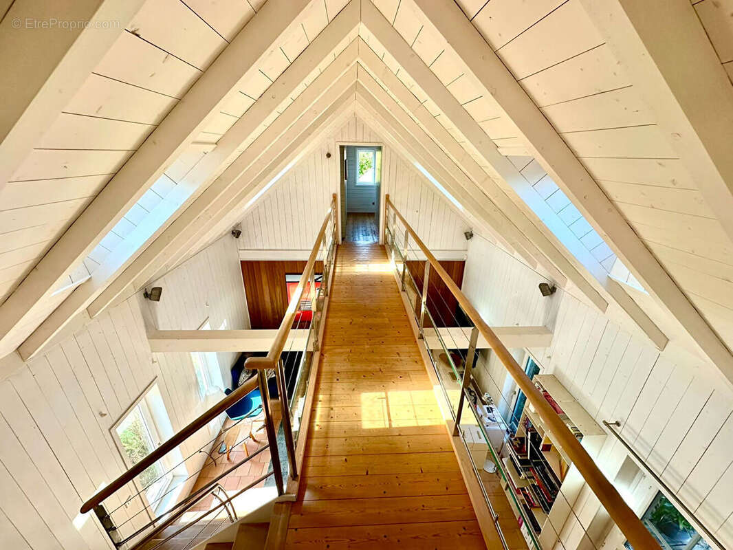 Maison contemporaine  de 173 m² 4 chambres Jardin arboré  Dinard - photo 5