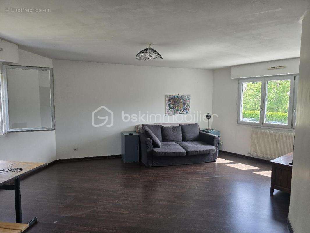 Appartement à JARRIE