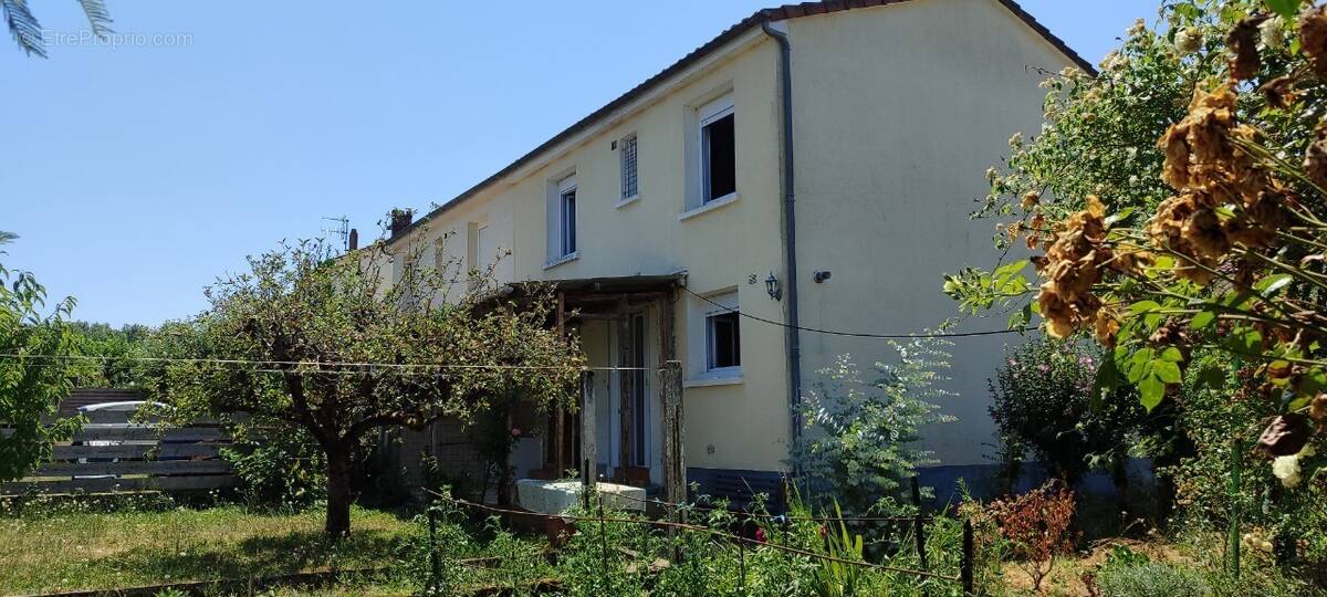 Maison à LALINDE
