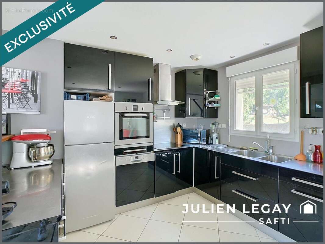 Maison 78 m² à Prailles  - photo 4