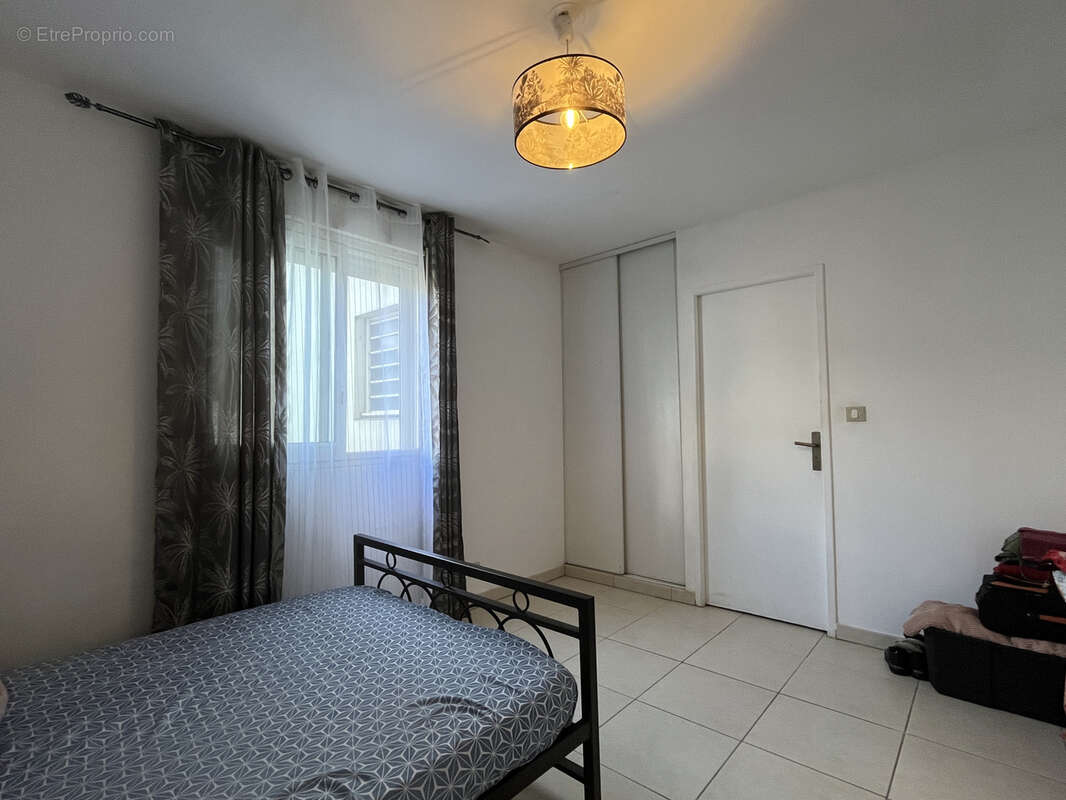 Appartement à SAINT-DENIS