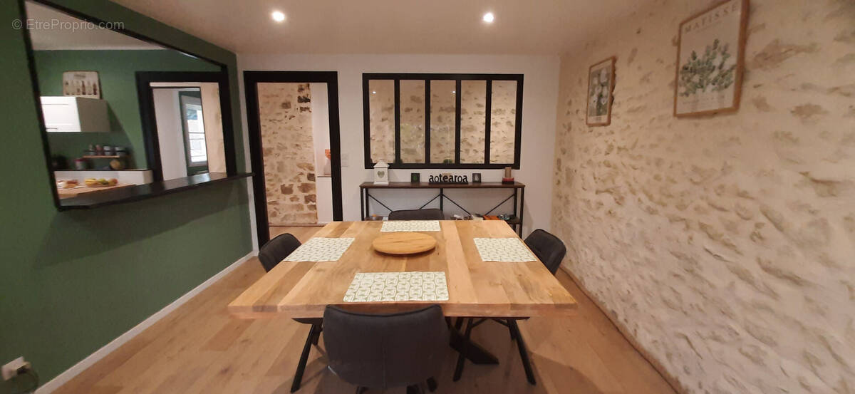 Maison à SAINT-FORT-SUR-GIRONDE