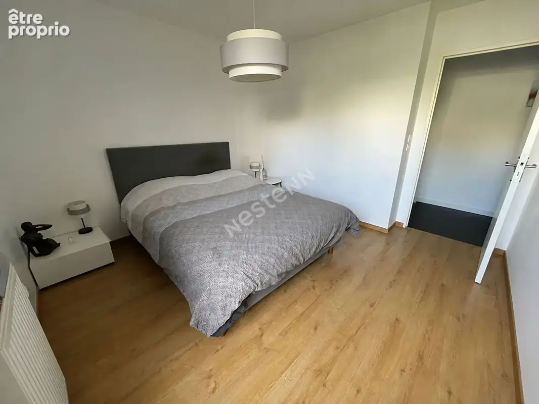 Appartement T4, 85m2 en rez-de-terrasse - Maison Neuve, Villeurbanne, frontière Lyon 3ème - photo 7