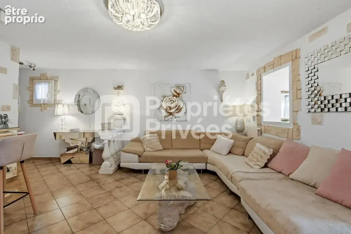 Maison mitoyenne - 5 pièces 4 chambres Mouans-Sartoux, secteur résidentiel - photo 5