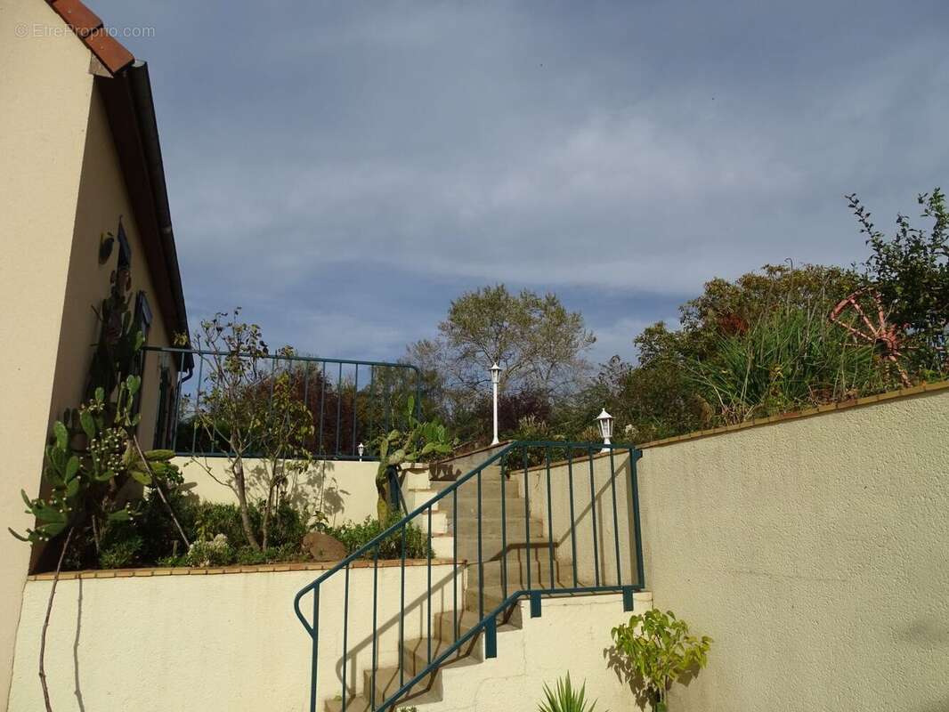 Maison à CHATEAUMEILLANT