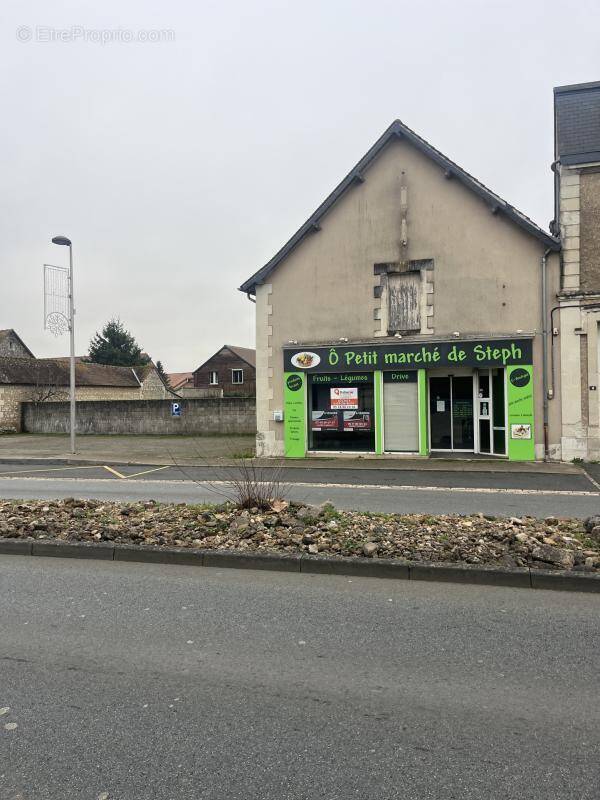 Commerce à INGRANDES