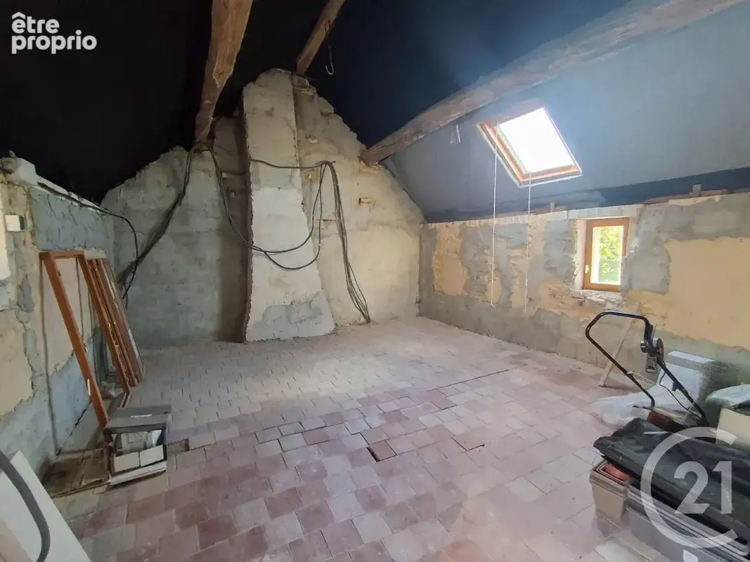 Maison 102 m² à Sougeres-En-Puisaye  - photo 8