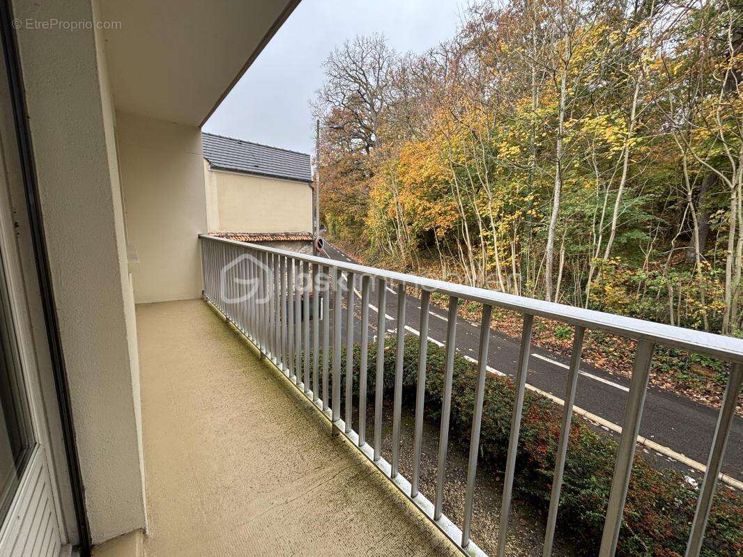 Appartement lumineux au cœur d'Avon avec doubles balcons - photo 10
