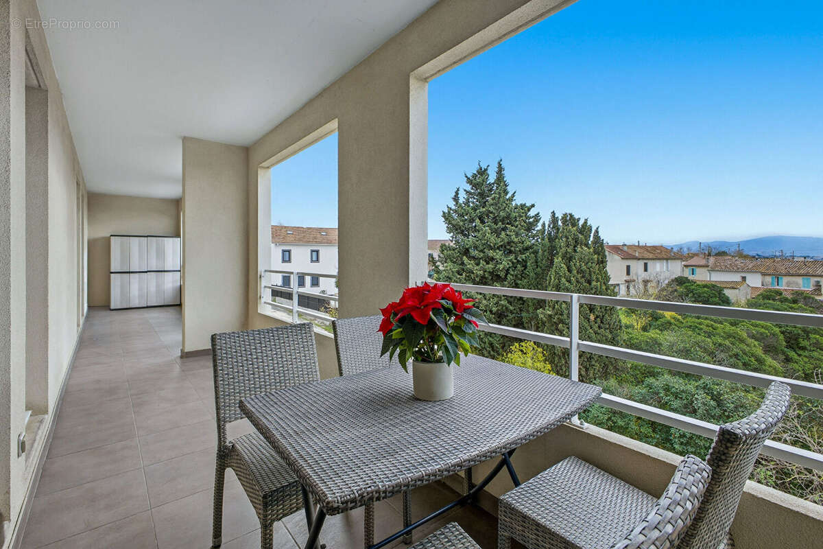 Appartement à MARSEILLE-14E