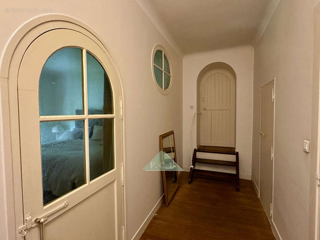 Maison à JUMEAUVILLE