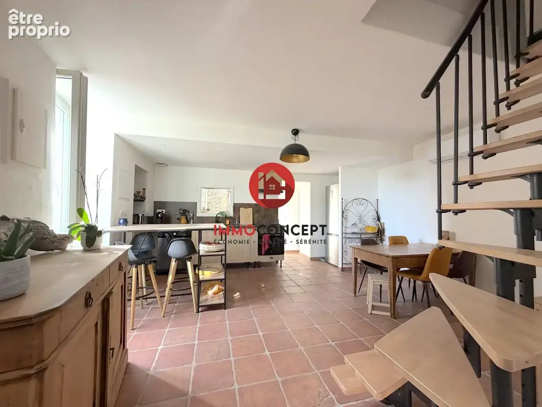 Maison 6 pièces 101 m² à vendre à Saint-Marcel-De-Careiret (30330) - photo 4