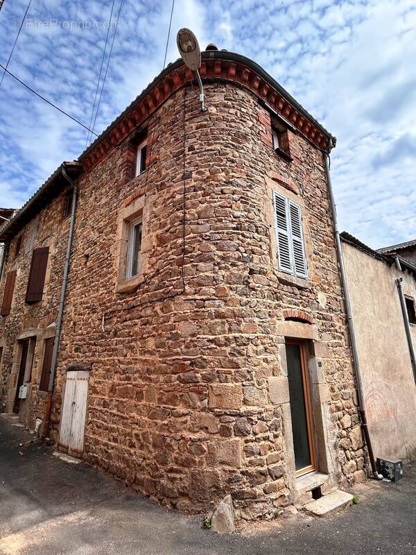 Maison à SAUXILLANGES