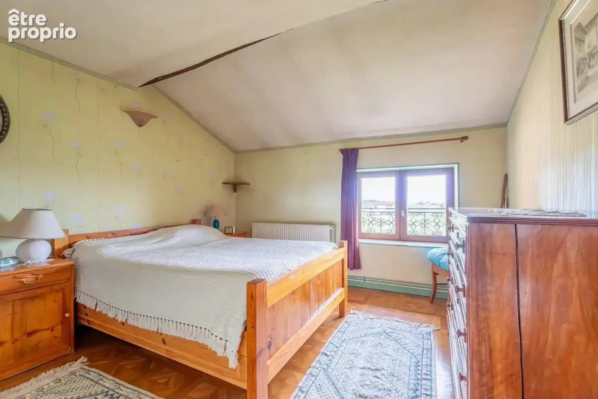Maison en pierres sur 660 m² de terrain - photo 8