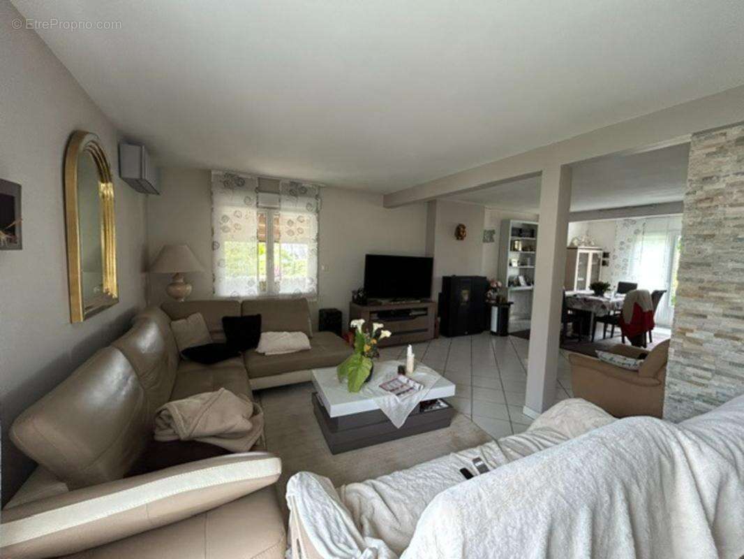 Elegante maison renovee vie de plain-pied  126 m²  4 chambres  terrain clos de 600 m²   brech (56) - photo 7